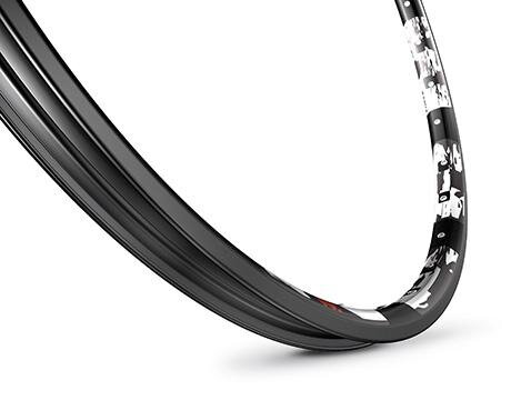 MACH1 Ráfik KARMA DISC 26 36D čierny 470g MACH1 Ráfik KARMA DISC 26 36D čierny 470g